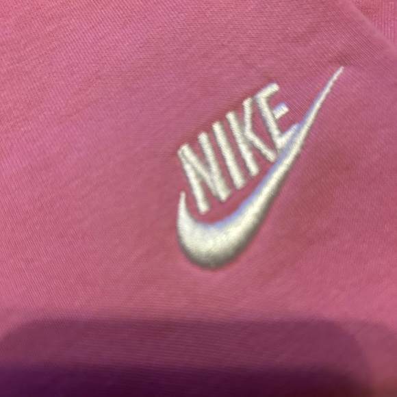 Nike Soft Pink Apparel Set Size 5t - Picture 2 of 6